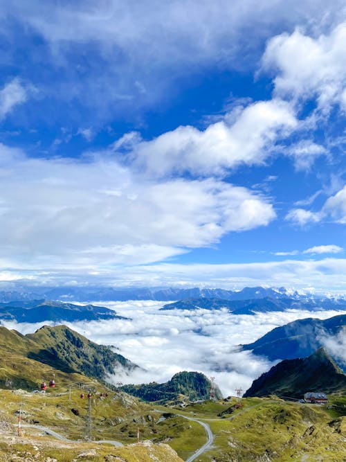 Foto profissional grátis de cadeia de montanhas, cênico, céu