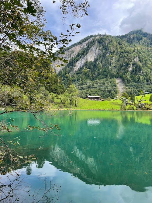 Free Lake with Mountain behind Stock Photo