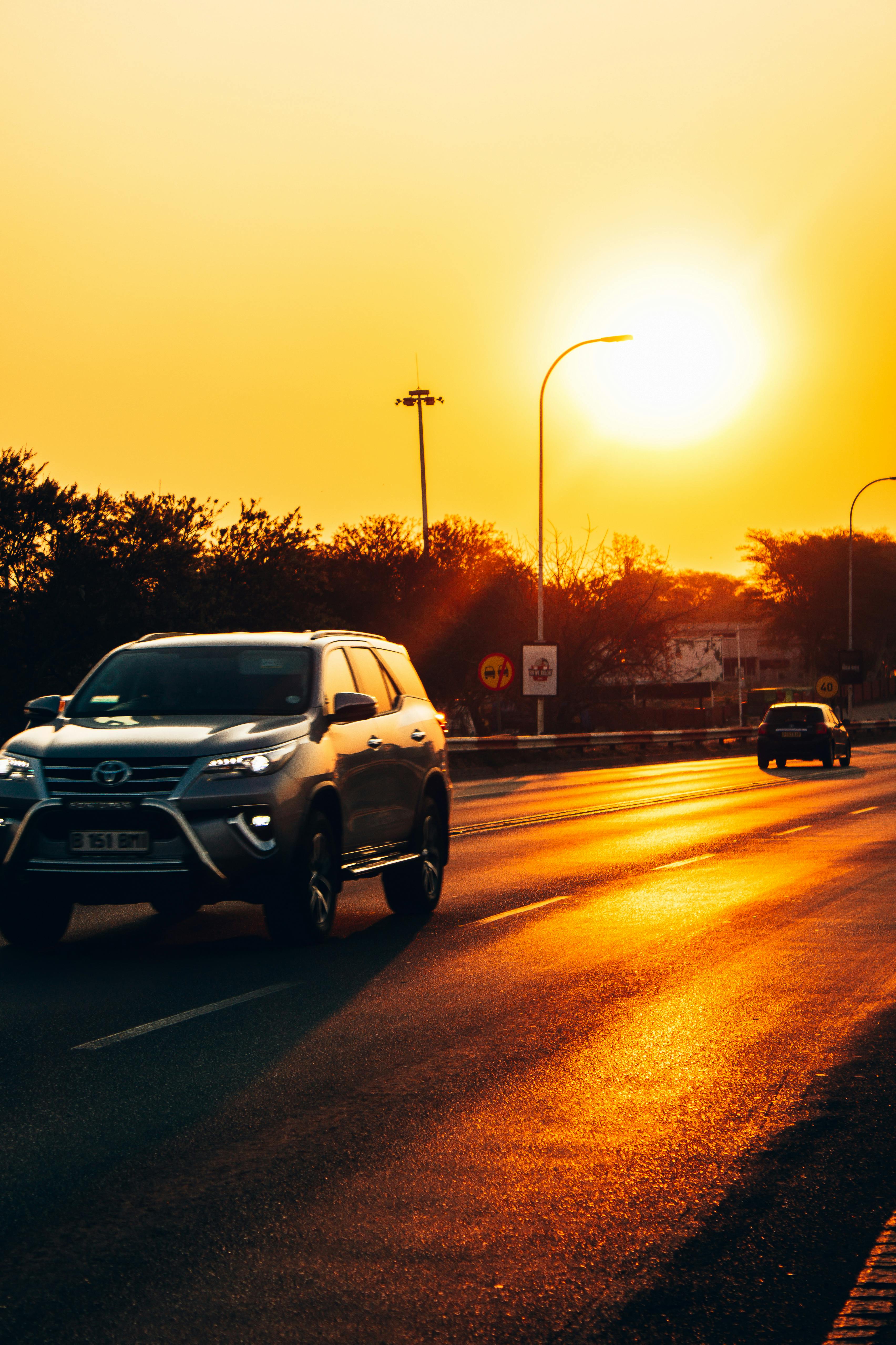 Cars On Highway Photos, Download The BEST Free Cars On Highway Stock