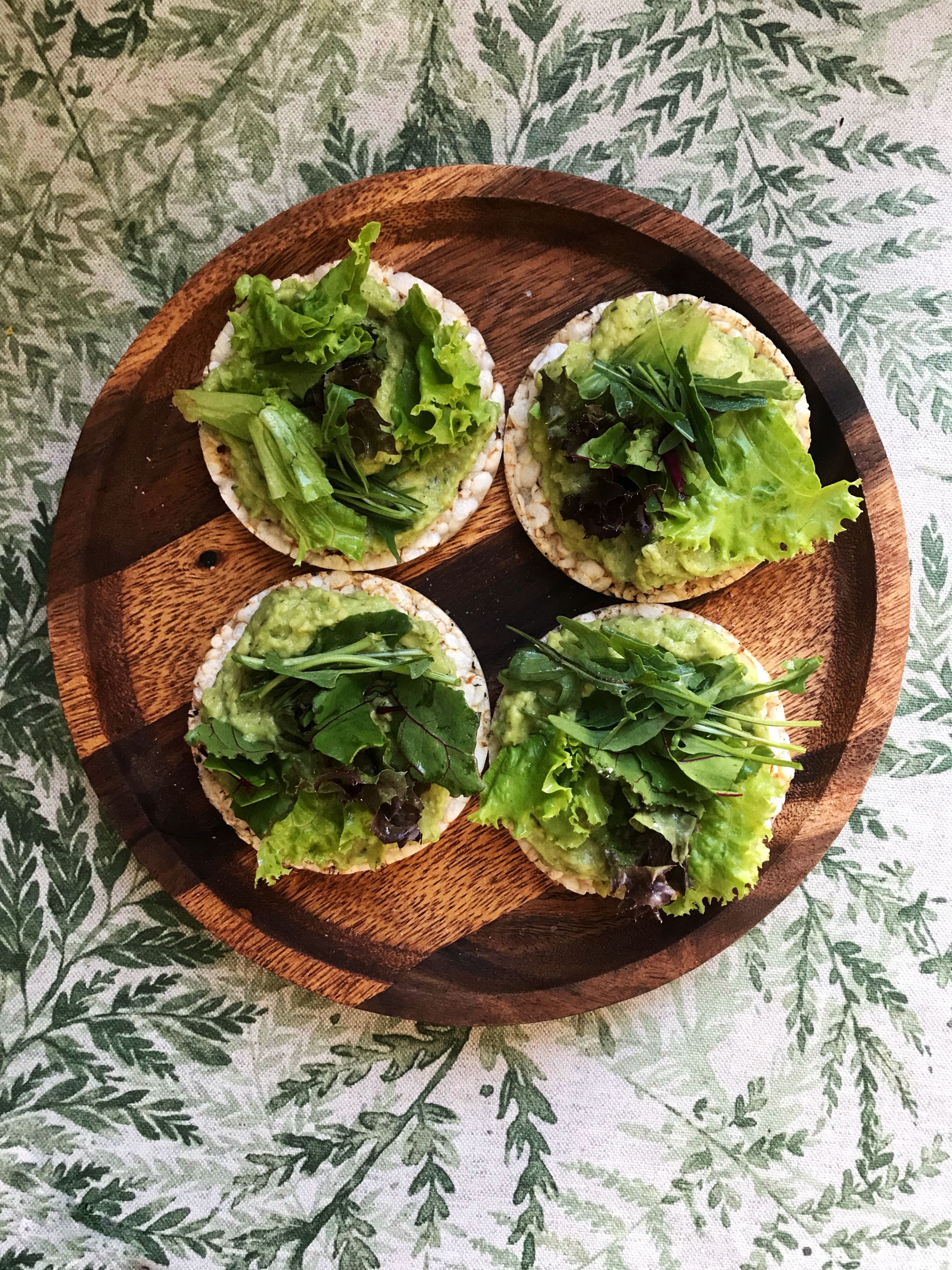 Rice Cakes with Lettuce · Free Stock Photo