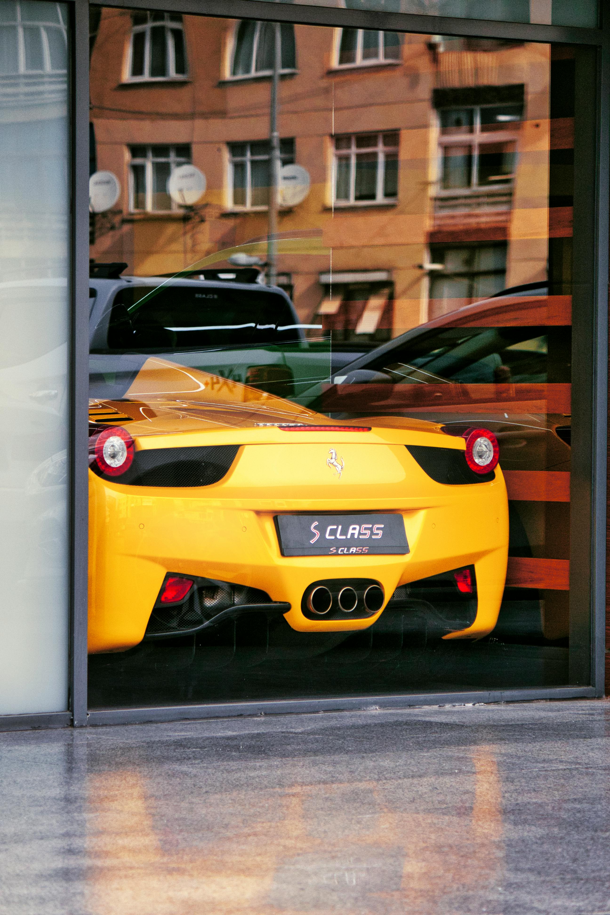 S Class Car in Window Display · Free Stock Photo