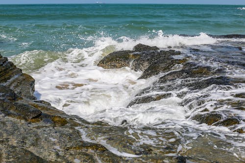 Kostenloses Stock Foto zu felsen, horizont, meer