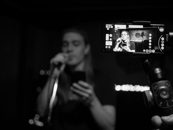 Vidnos music video thumbnail — photo by Viktorya Sergeeva on Pexels