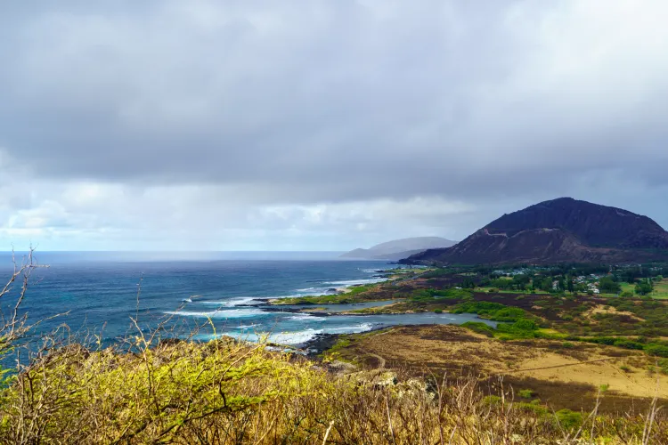 Makapuu Point Lighthouse and the southeast coastline of Oahu seen from the lookout trail