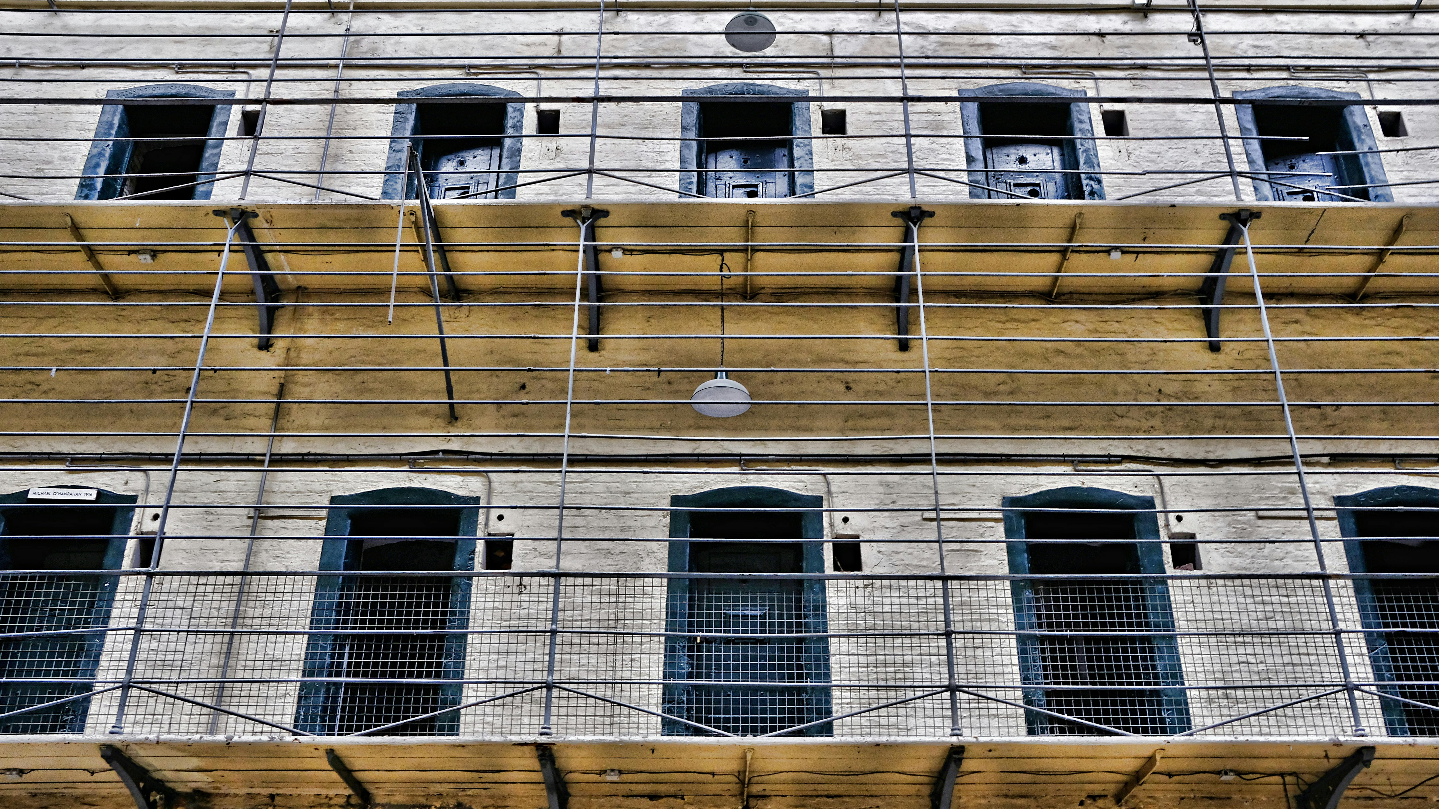 グリーン・ニューディール政策で推進される風力発電タービン