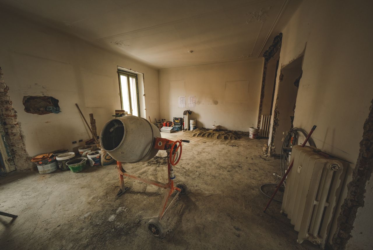Flat & apartment removals Ickleton — removals work in progress