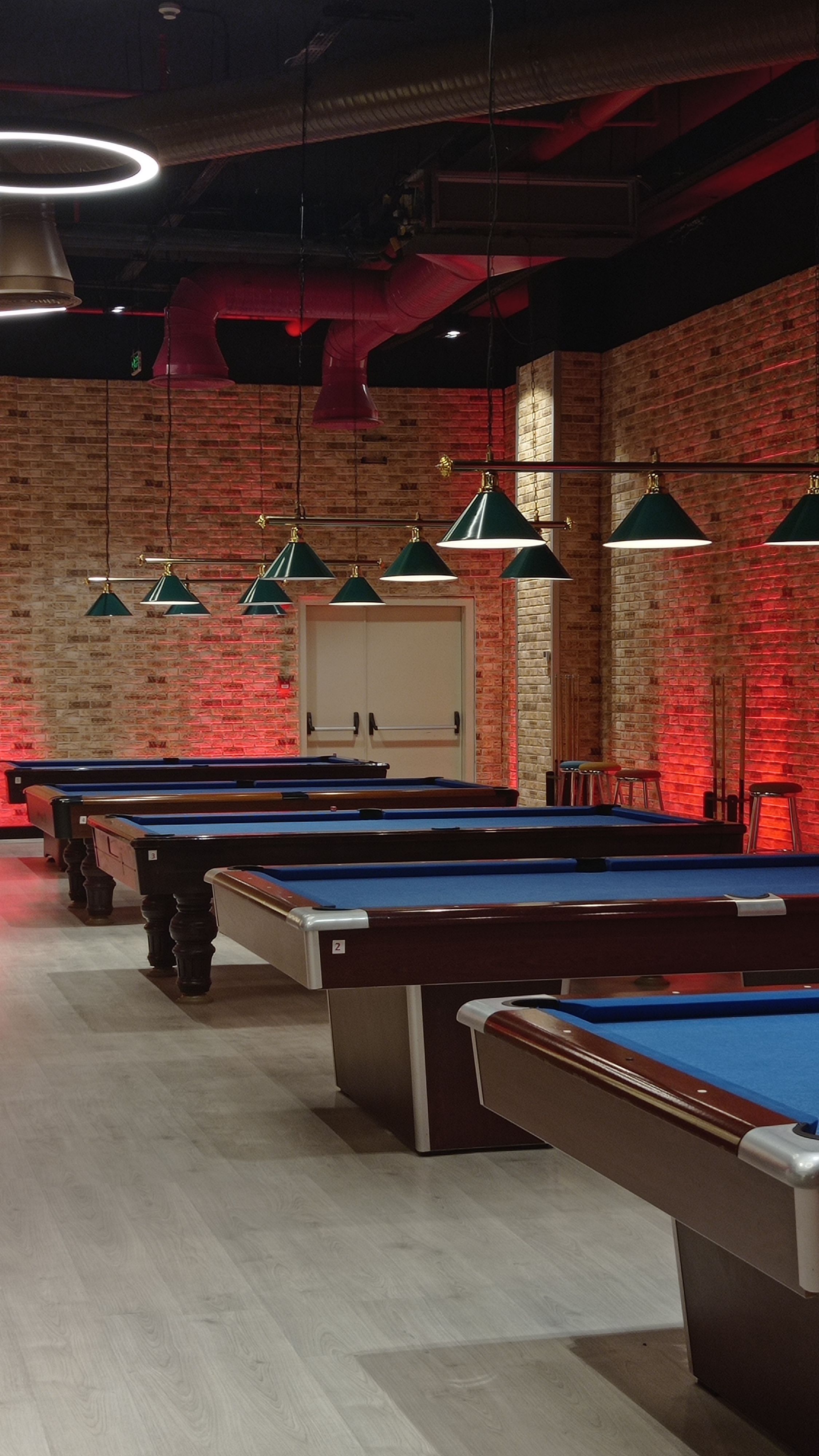 Billiard Fiera Photos, Download The BEST Free Billiard Fiera Stock ...