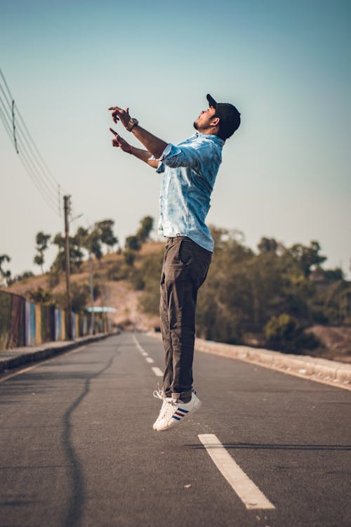 Free Man Jumping Stock Photo