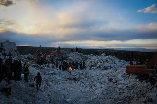 Kostenloses Stock Foto zu arbeiten, bagger, beton