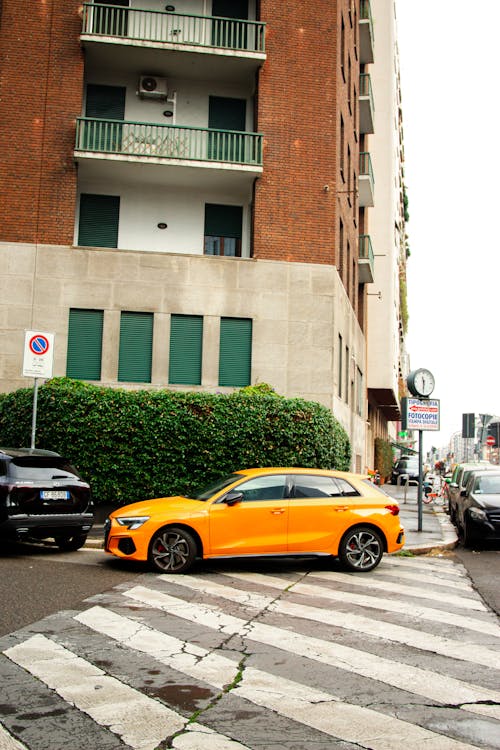 Foto profissional grátis de amarelo, audi, automóvel