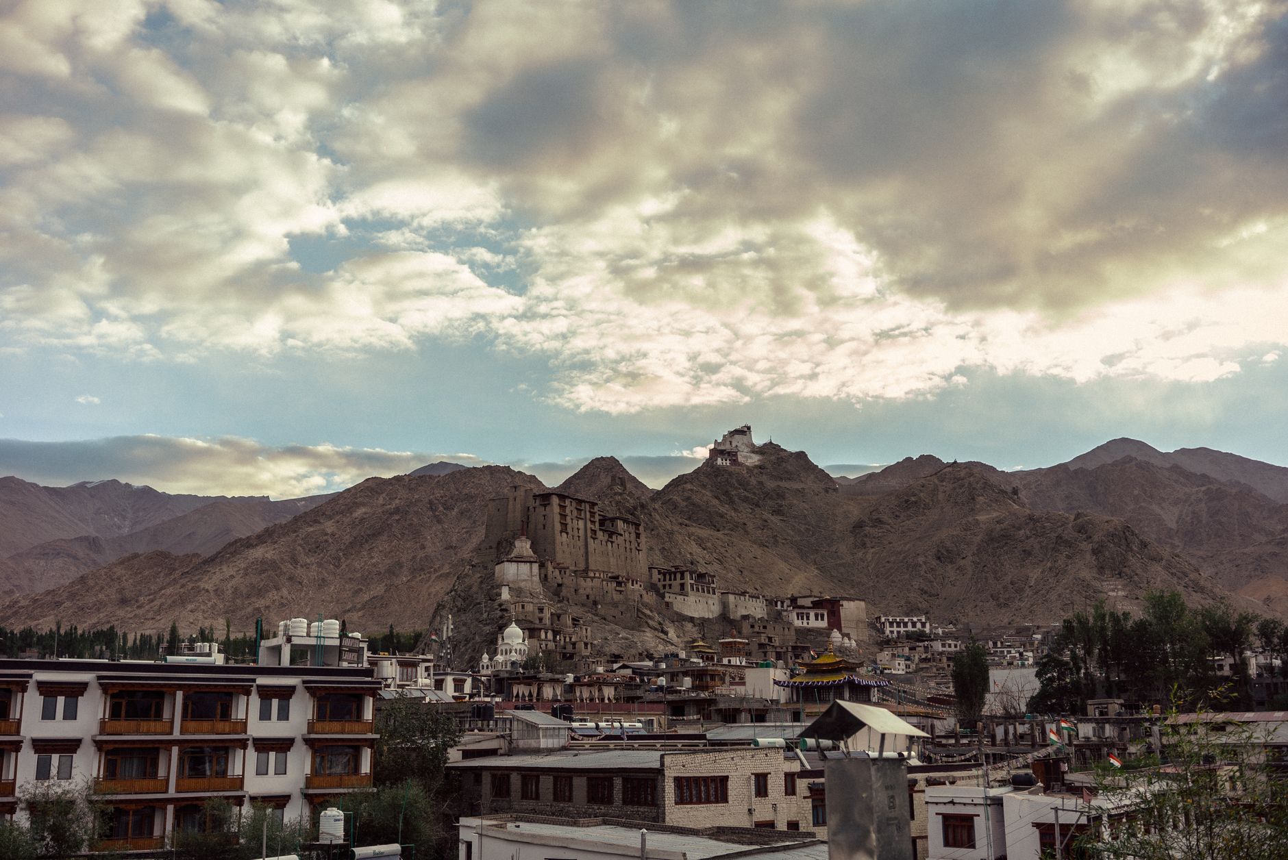 Leh Palace