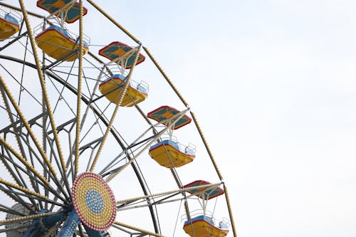 Photos gratuites de carnaval, carrousel, haut