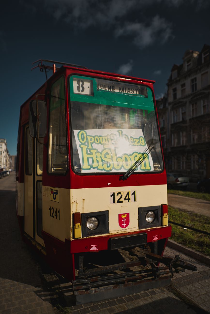 Accident rutier între tramvai și mașini în Timișoara Accident rutier între tramvai și mașini în Timișoara