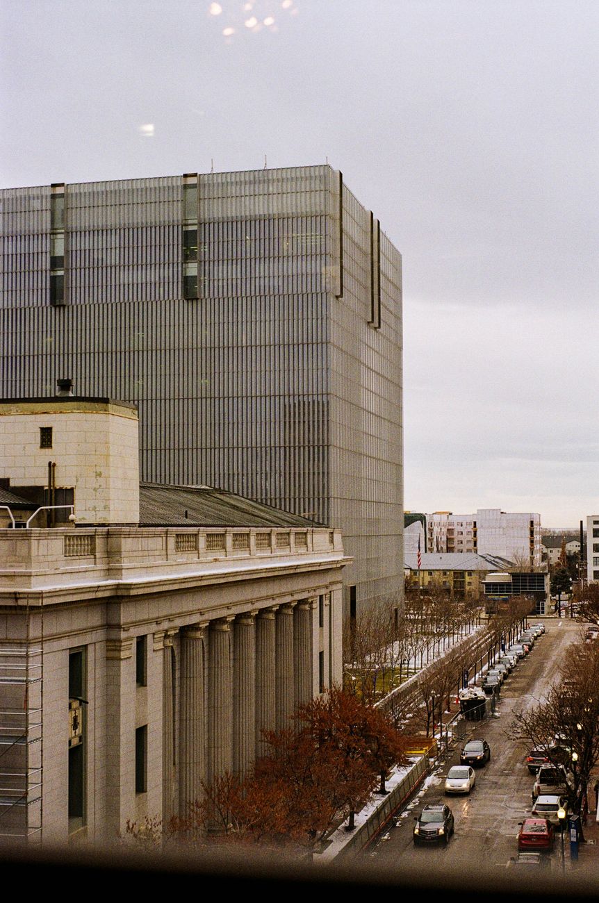 Federal Reserve building representing interest rate policy uncertainty