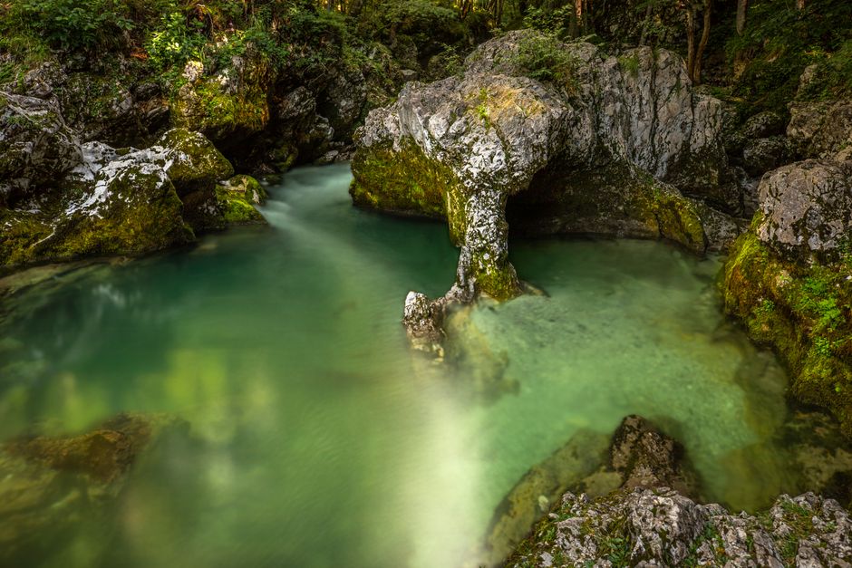 16. Blue Lake (Nelson Lakes National Park): Clearest Natural Fresh Water 16. Blue Lake (Nelson Lakes National Park): Clearest Natural Fresh Water