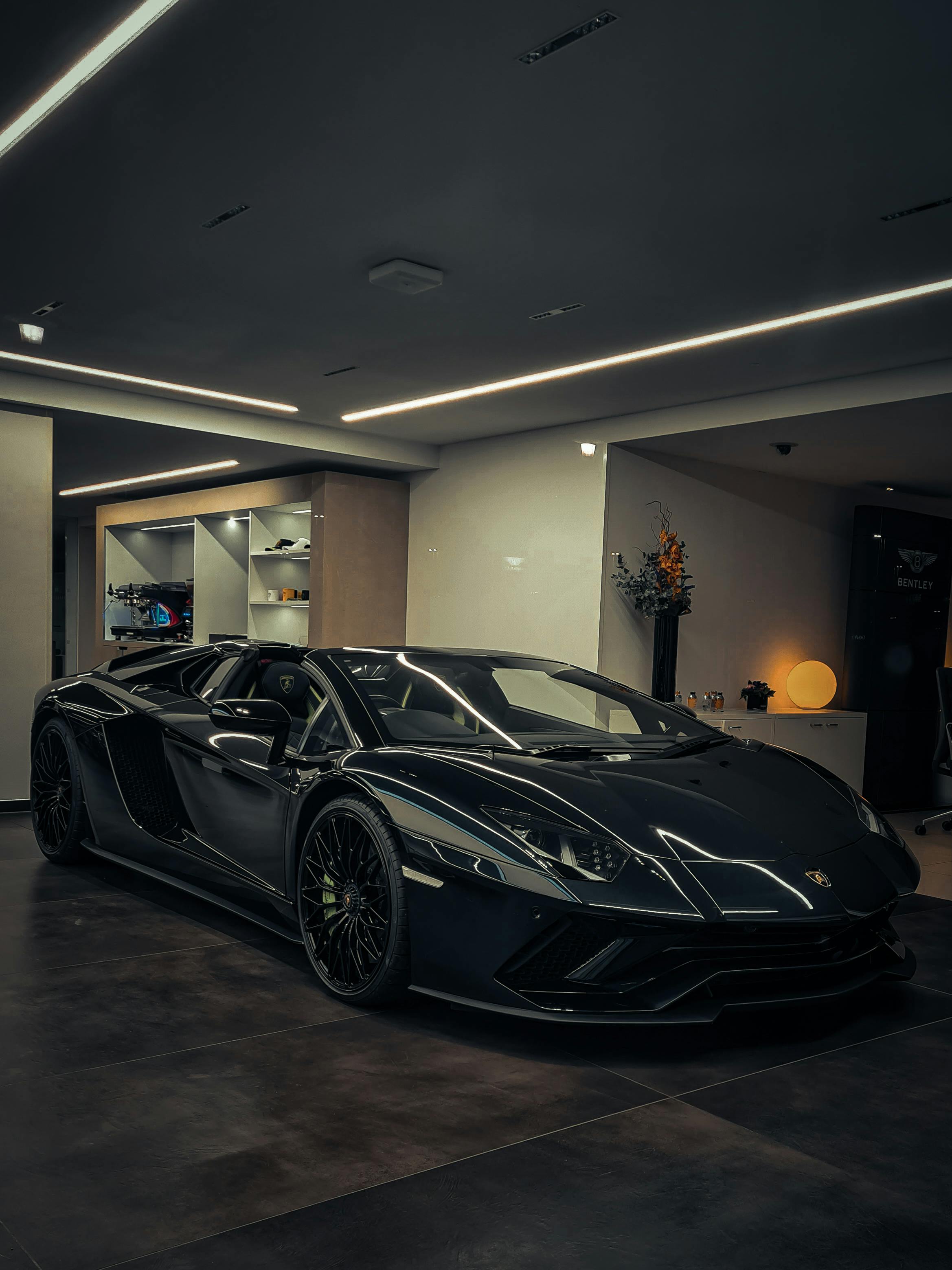 Black Lamborghini Aventador · Free Stock Photo