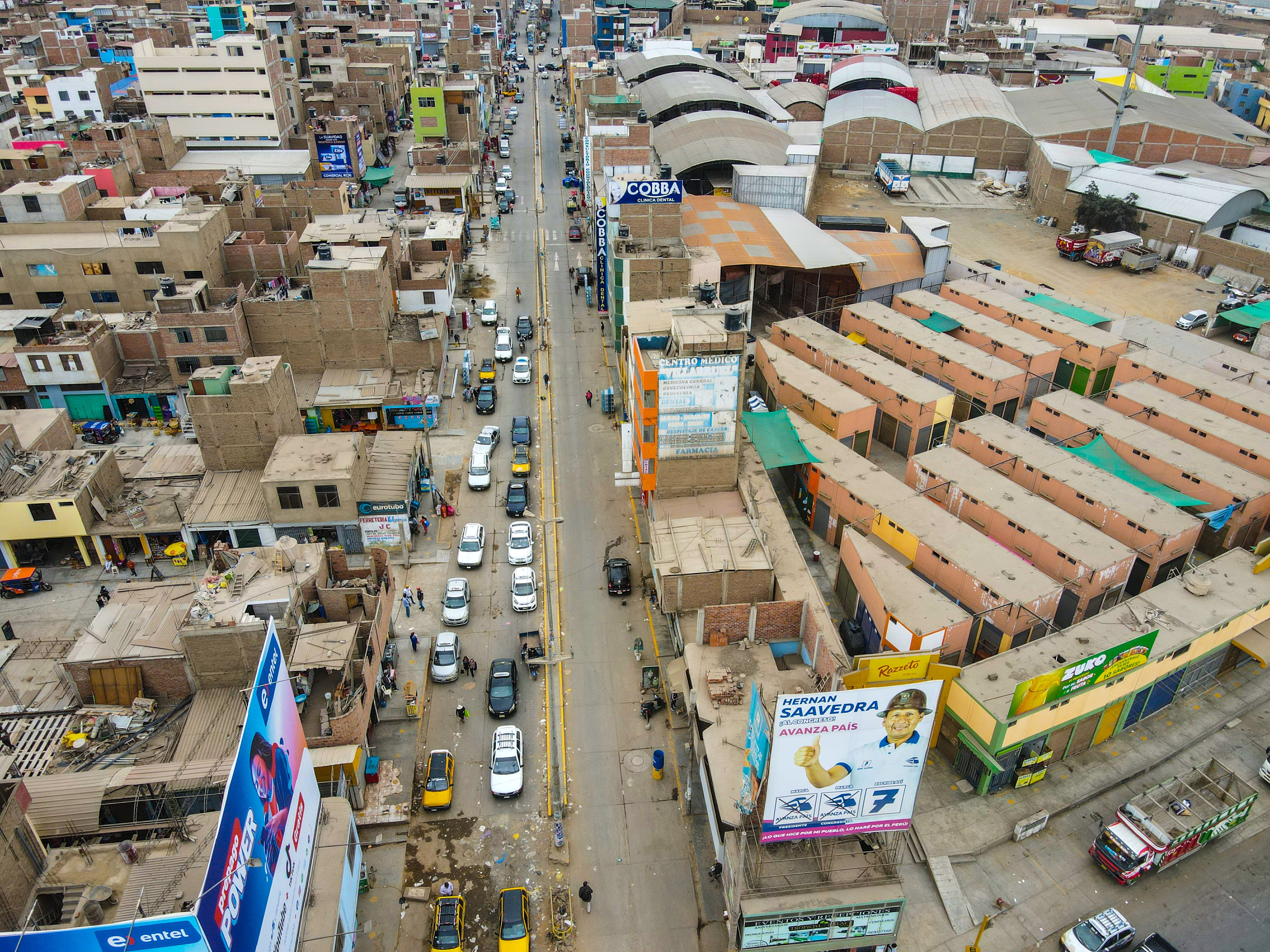 Peru Runoff Puts a Stable-Economy Model on the Ballot