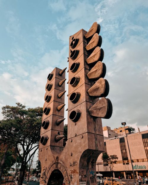 Free Explore the striking concrete monument in Bucaramanga's De Los Niños Park, Colombia. Stock Photo