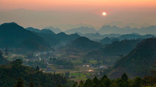 Foto profissional grátis de alvorecer, montanhas, nascer do sol