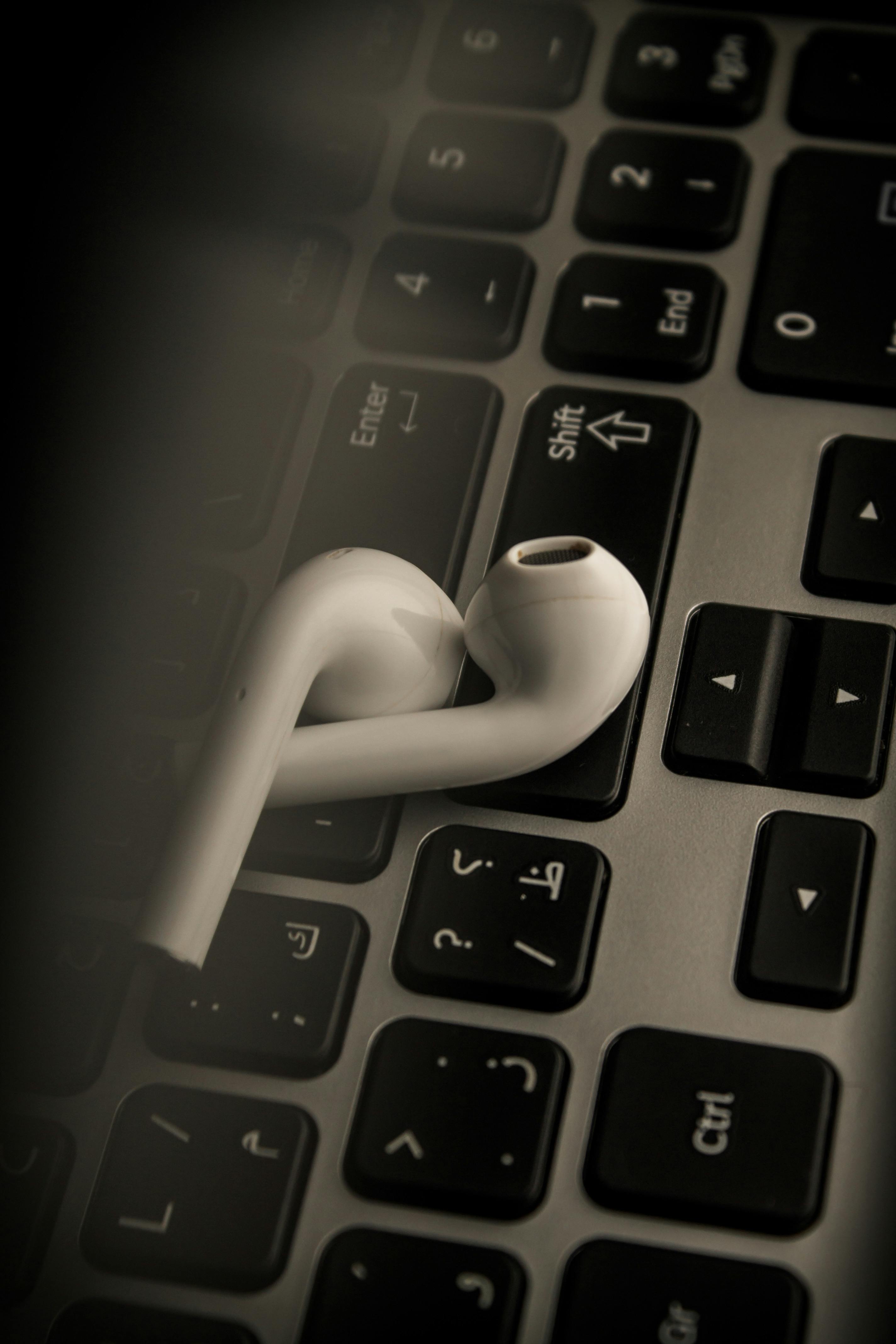 Sound Engineering Tutorials From Sound On Sound -- Technique - Advanced Reverb - 1