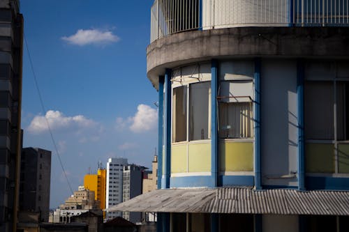 Foto d'estoc gratuïta de arquitectura, colors, comparació