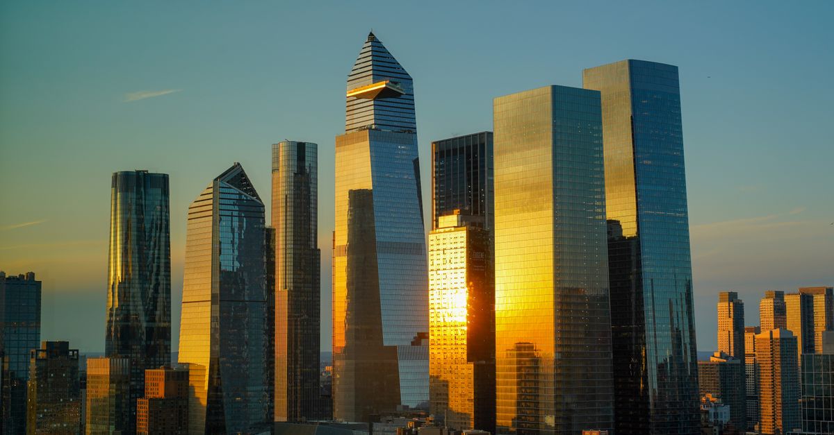 Sunlight Reflecting in Skyscrapers of New York City · Free Stock Photo