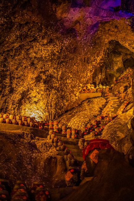 Exploring Bali's Caves Hidden Grottos and Temples Exploring Bali's Caves Hidden Grottos and Temples