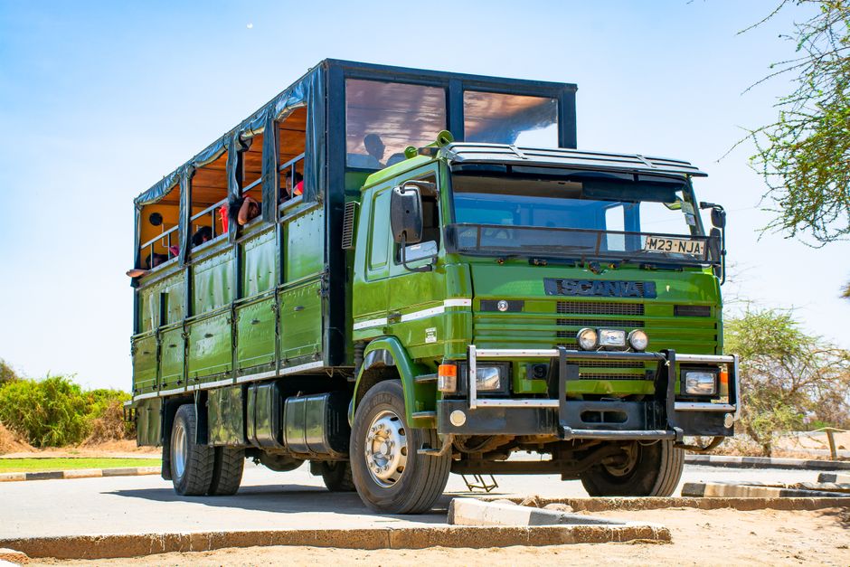 vehicle crossing the Namanga border - ta services