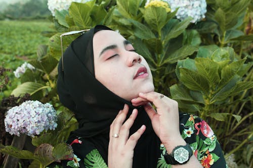 Fotobanka s bezplatnými fotkami na tému meditácia, móda, módna fotografia