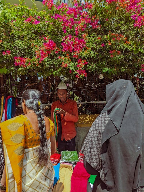 Women at Market