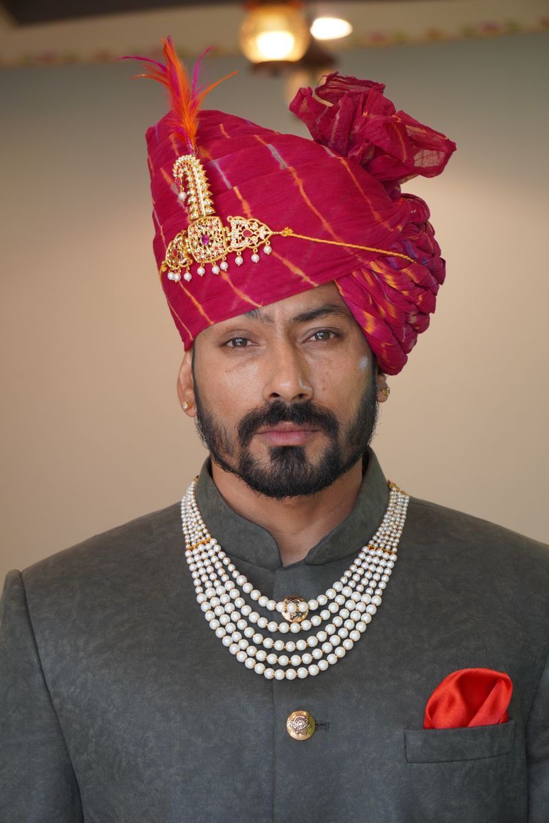 Groom in Royal Safa