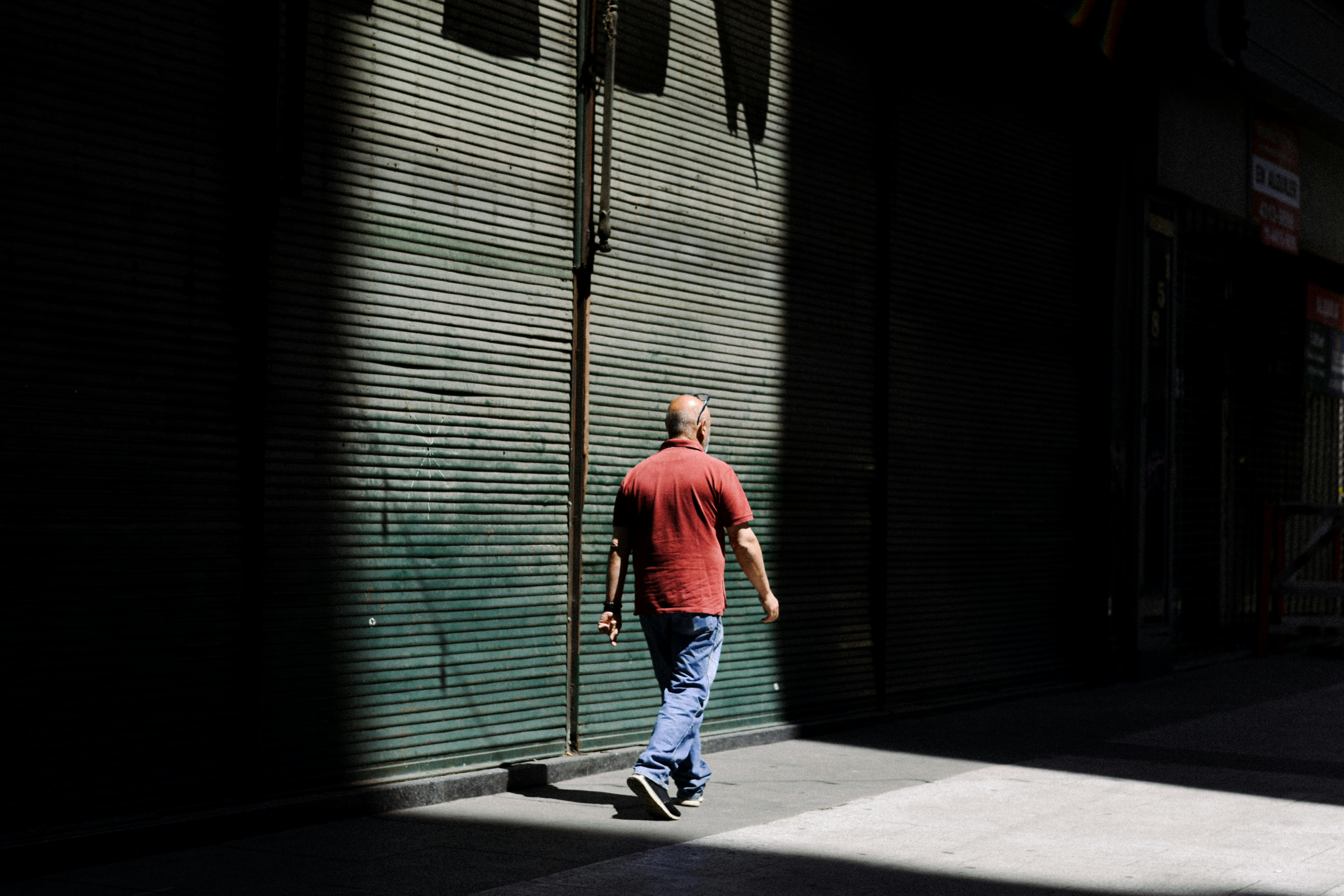 6 Creative Street Photography Ideas You Can Do With Your Phone — Photo by Matias on Pexels