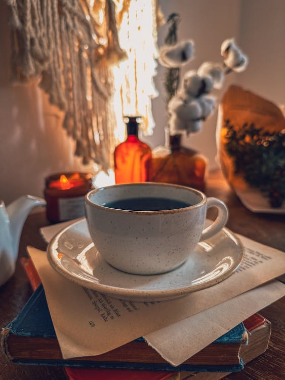 Coffee cup☕✨  Coffee and books, Aesthetic coffee, Coffee photography