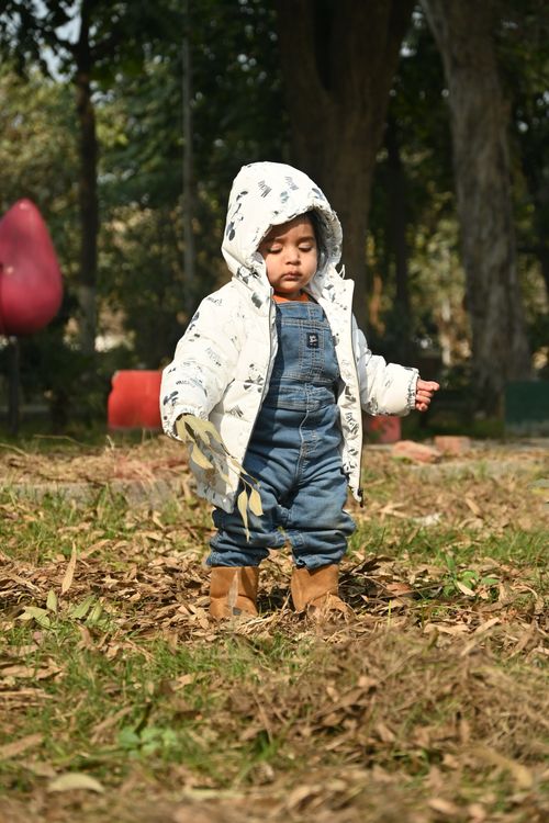 Free child picture on greenery Stock Photo