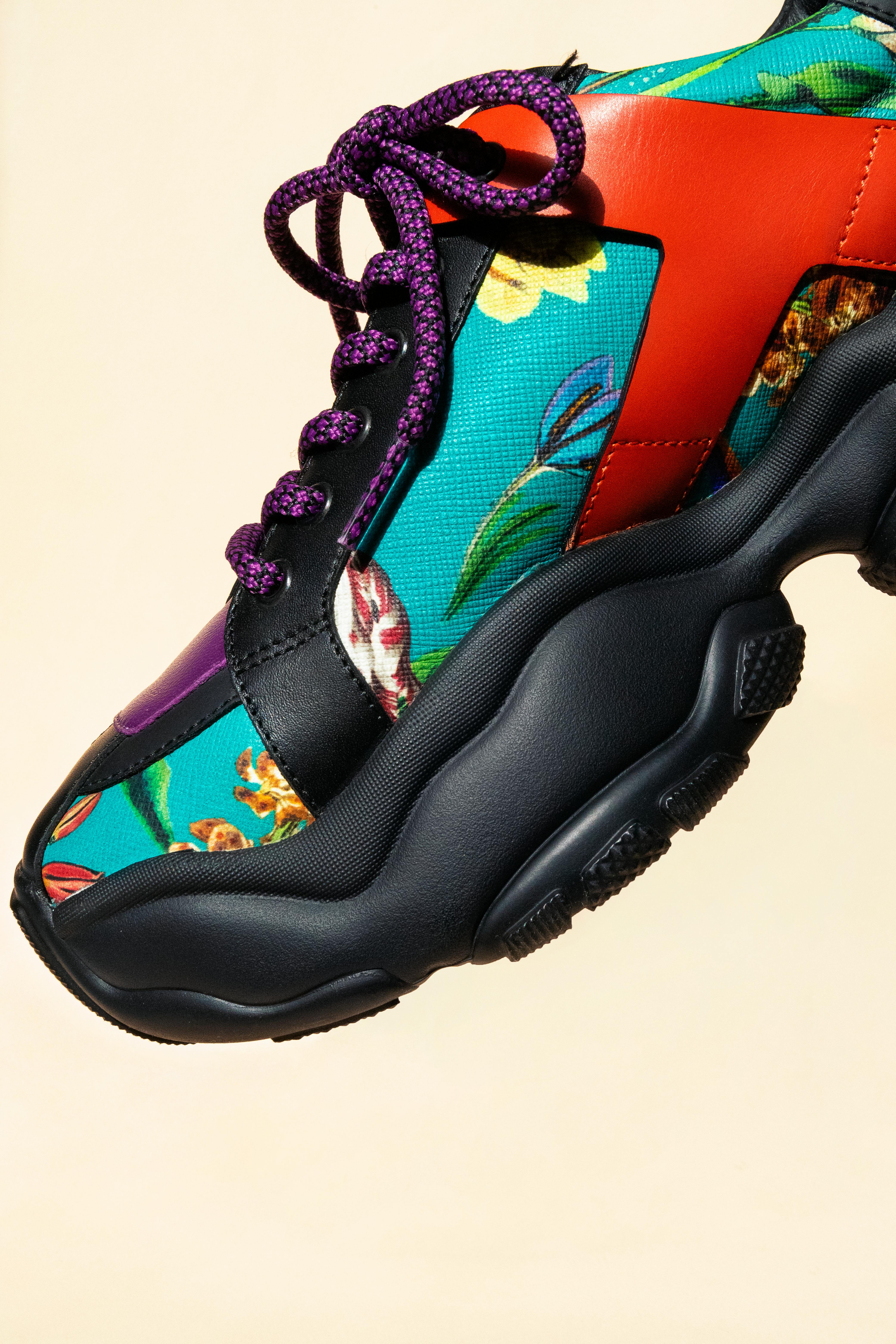 Shoe Convention Photos, Download The BEST Free Shoe Convention Stock