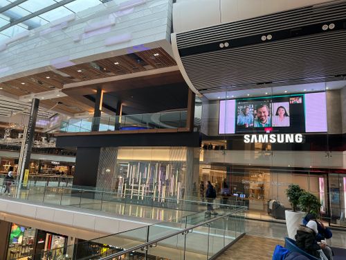 Free stock photo of electronics store, samsung, samsung store Stock Photo