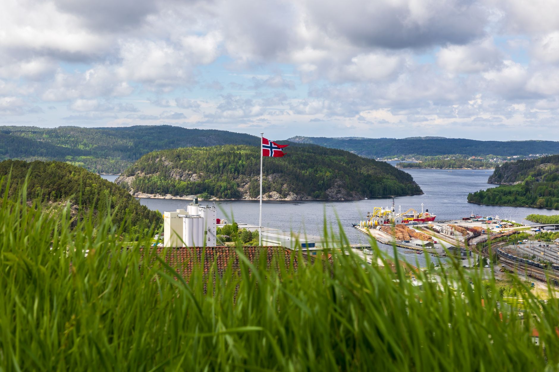 Fjällbacka Swedia: Pesona Desa Nelayan di Tepi Fjord yang Tersembunyi