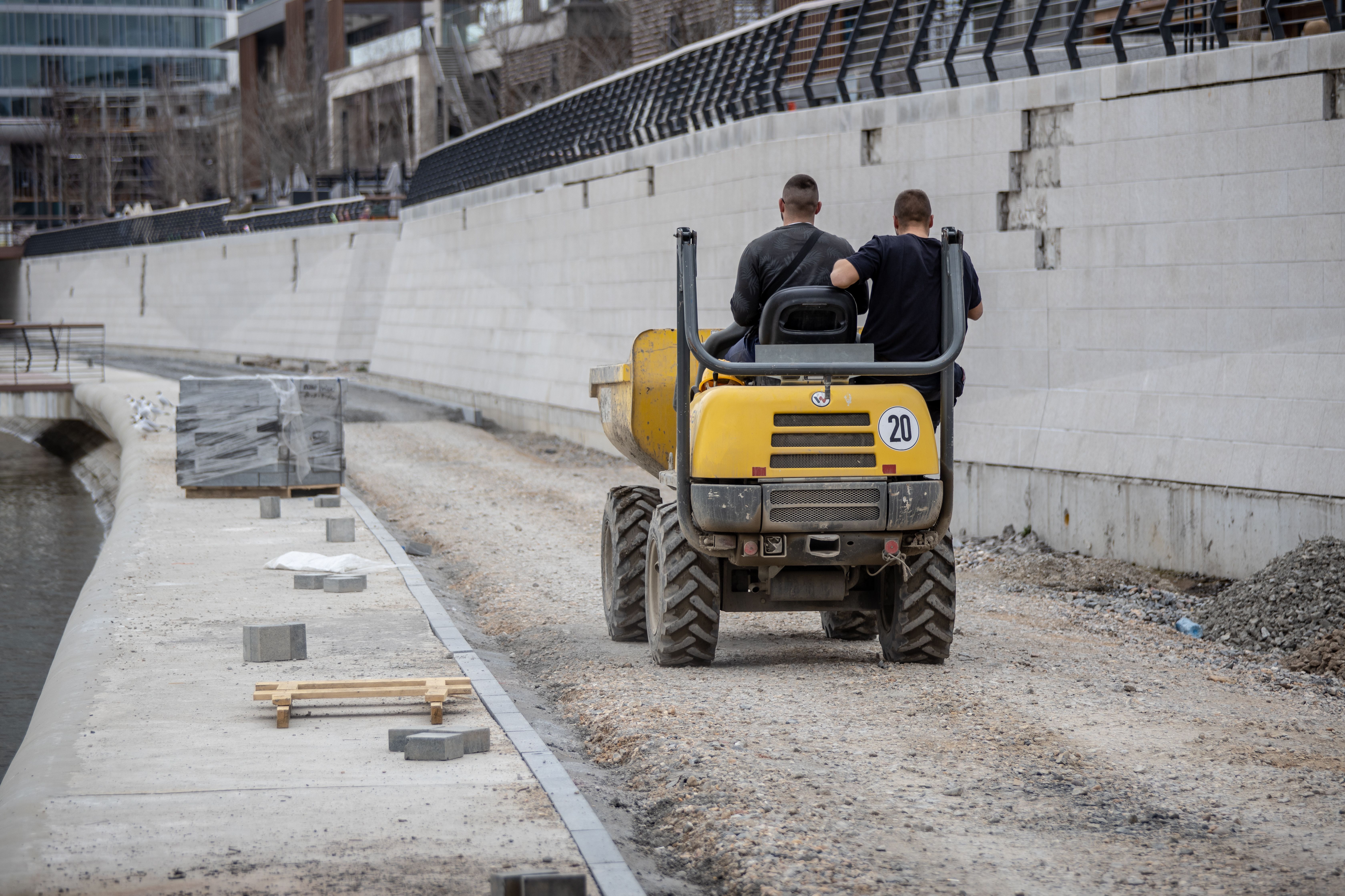 Man and van Waddon — removals work in progress