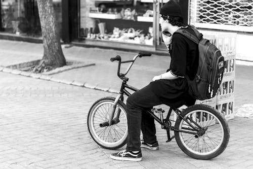 BMX, スポーツ自転車, ティーンエイジャーの無料の写真素材