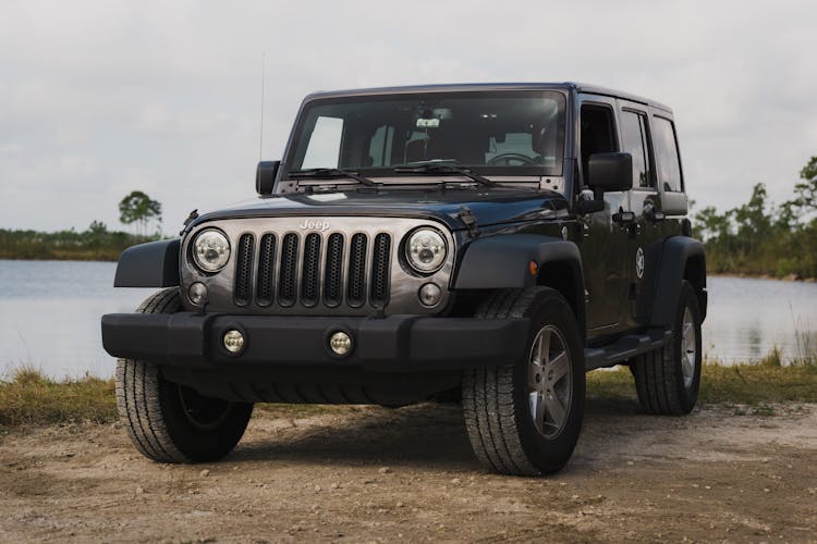 Black Jeep Wrangler