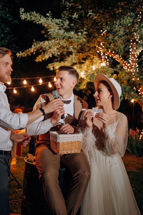 The Groom's Guide to Choosing Groomsmen and Best Man: Tips for Assembling Your Dream Team - Groomsmen and Best Man | CubeBik Blog Considering close friends and family members