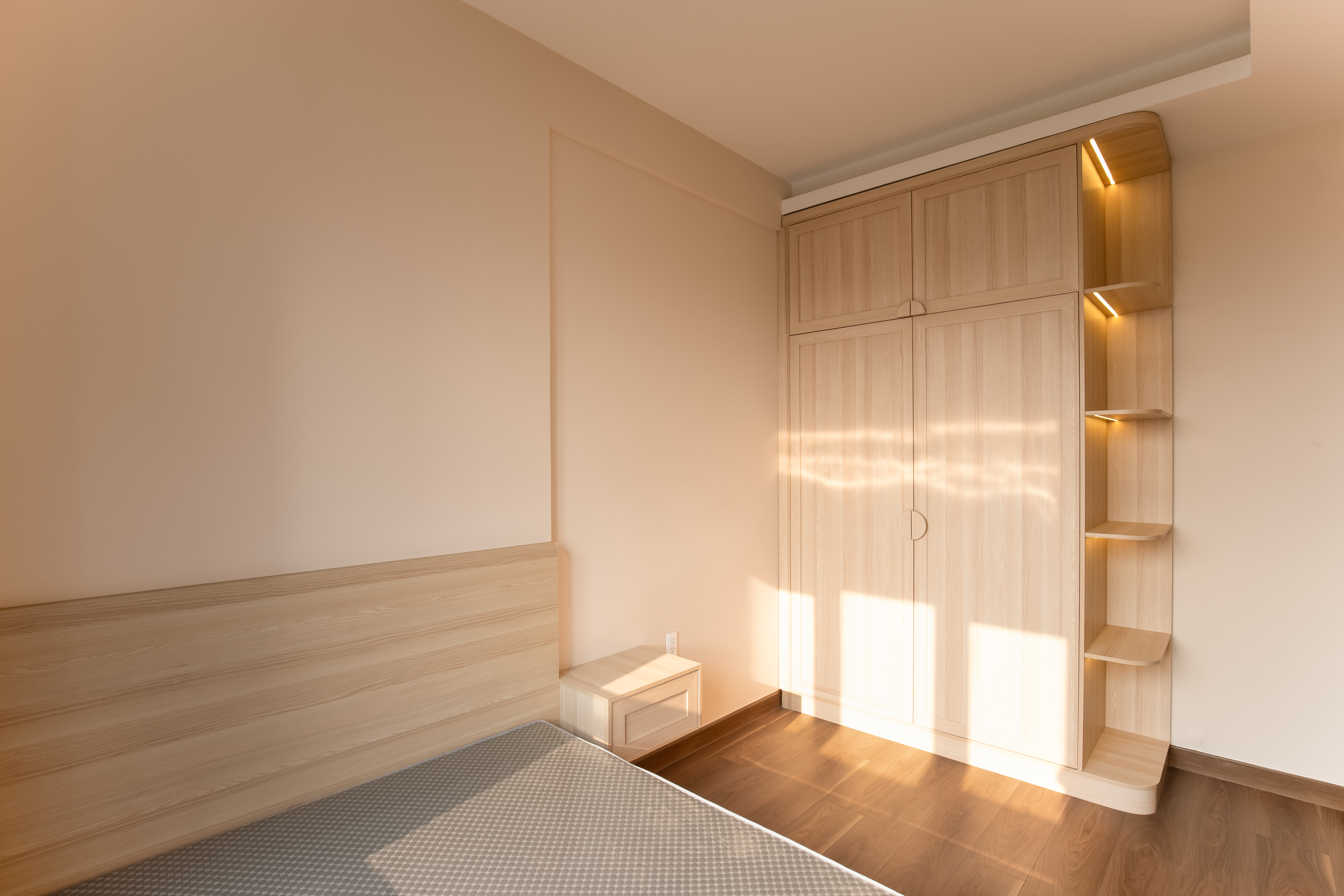An Empty Bedroom · Free Stock Photo