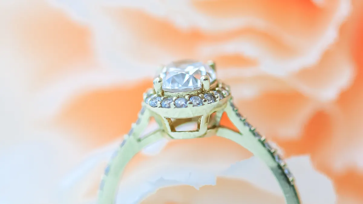 How to Choose the Perfect Lab Diamond Gift with Laser Engraving Options at LightMark