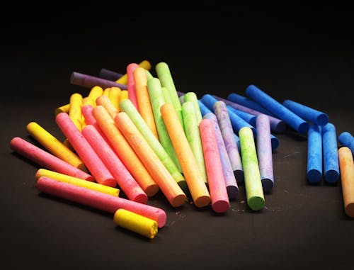Bucket Of Multi Colored Chalk · Free Stock Photo Bucket Of Multi Colored Chalk · Free Stock Photo - 500 x 381 jpeg 21kB