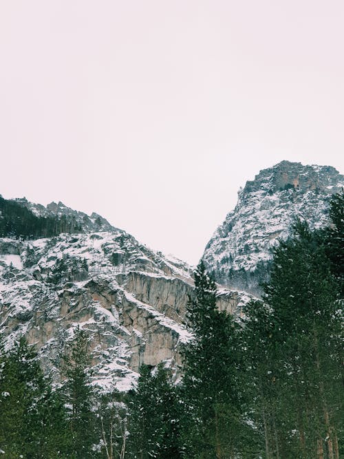 Безкоштовне стокове фото на тему «вертикальні постріл, гори, зима»