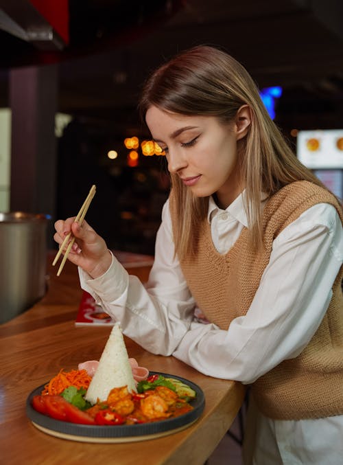 午餐, 垂直拍摄, 女孩 的 免费素材图片