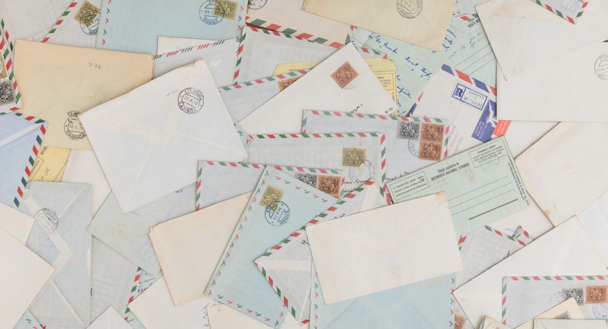 Illustration, envoyer une lettre recommandée en ligne