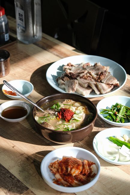 korean home cooked meal table