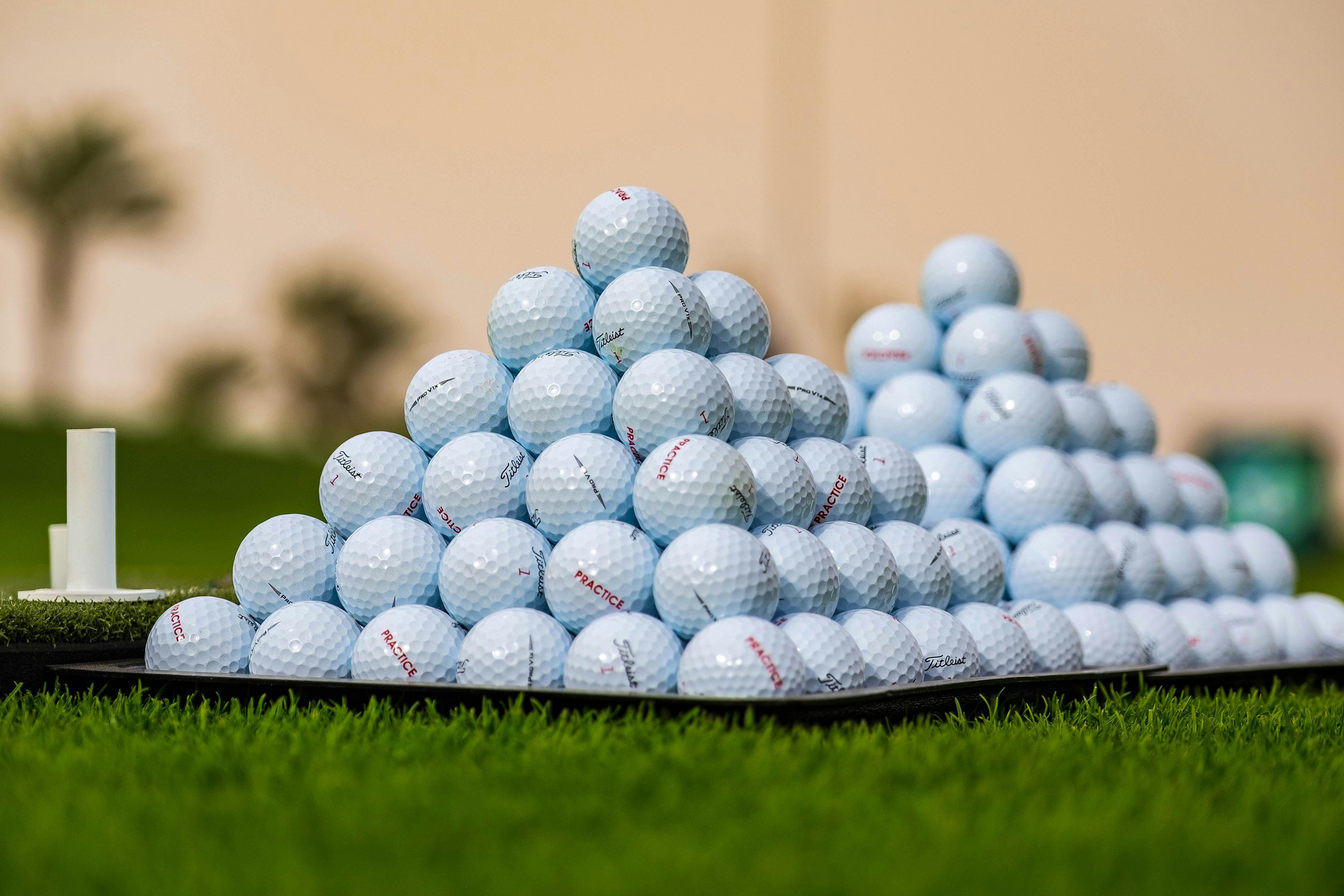 Range Ball Pyramid