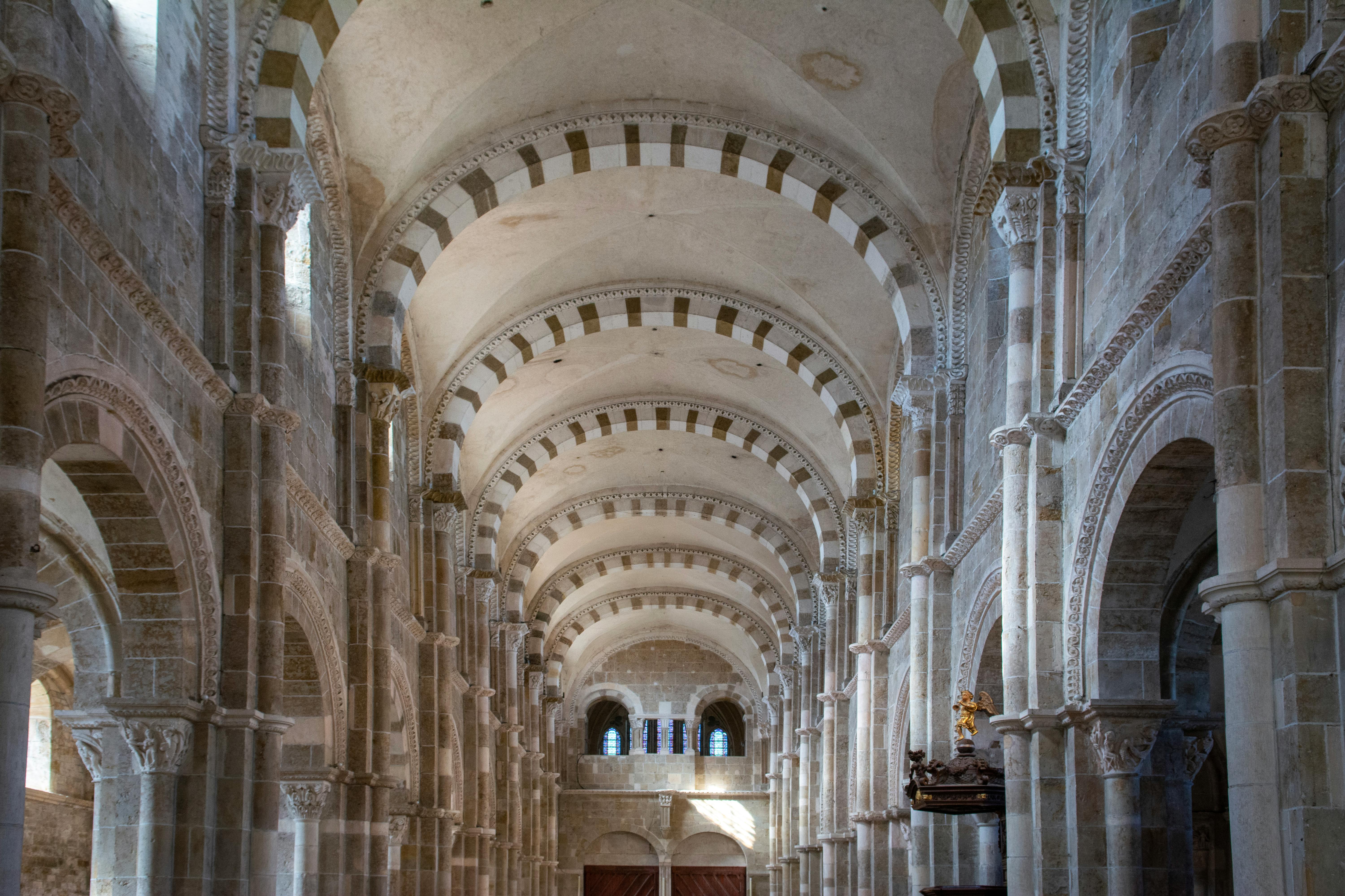 Basilique de Vézelay dans l'Yonne — chambres d'hôtes en Bourgogne